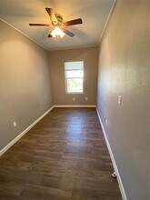 Building Photo - 222 Grace St