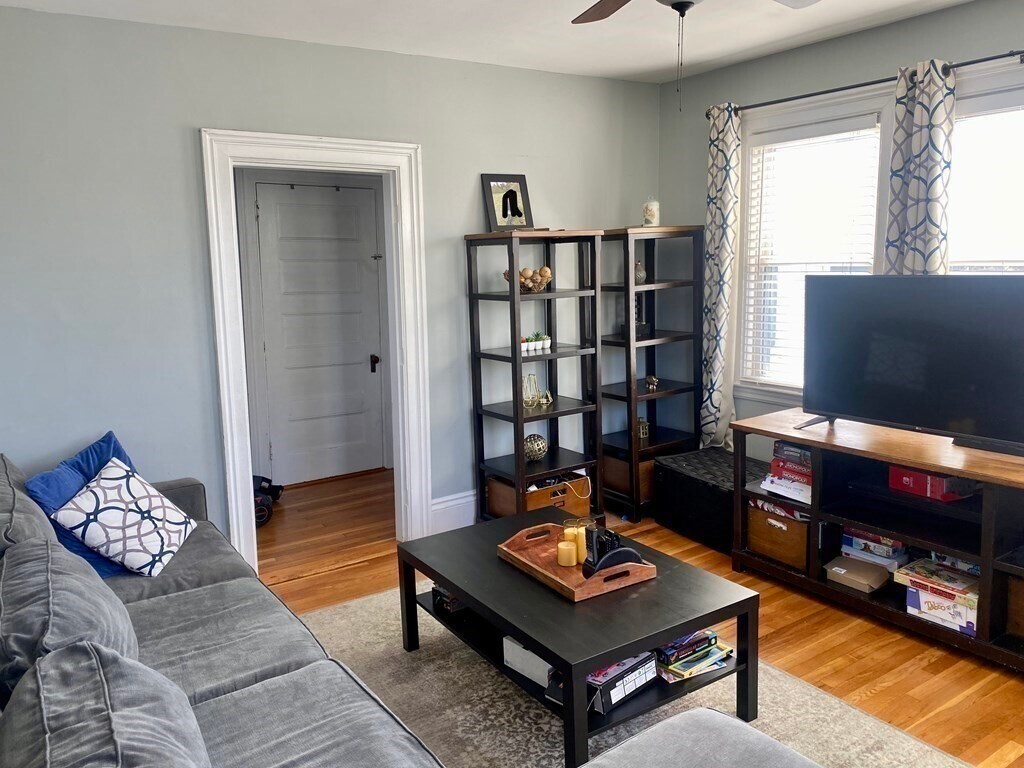Foto principal - 23 Sterling St