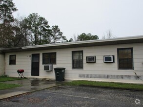 Building Photo - 25 Cuttino Rd