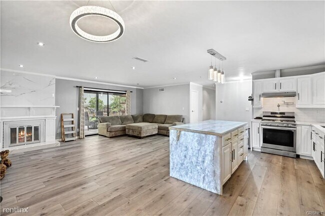Foto del edificio - 3 br, 2 bath House - 13064 Montero Ave