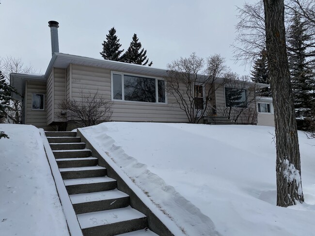 Photo du bâtiment - Bungalow in St. Andrews Heights (IP026)