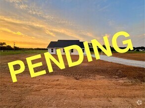 Building Photo - 613 Elm Tree Ct