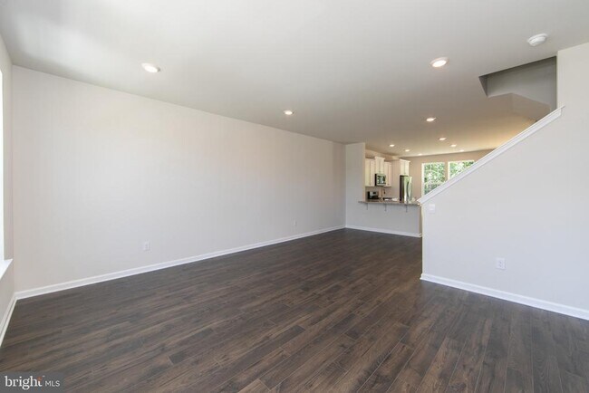 Foto del edificio - 495 Monte Farm Rd