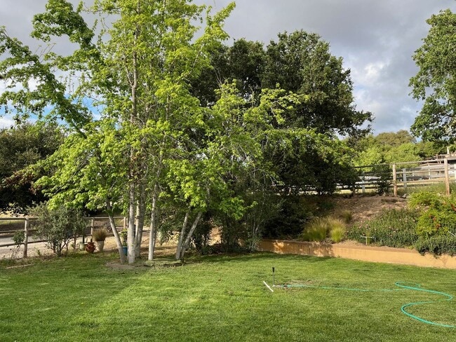 Foto del edificio - Country Home