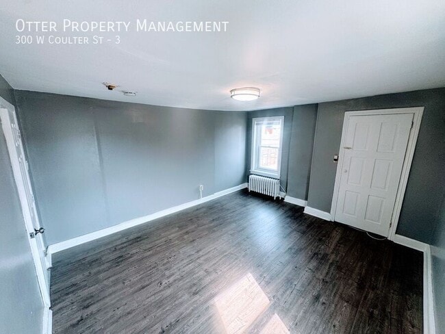 Building Photo - 300 W Coulter St