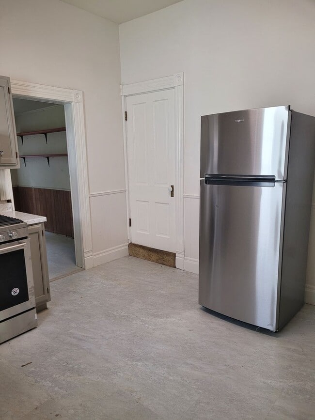 Building Photo - Nice 2Bed/1Bath Cottage