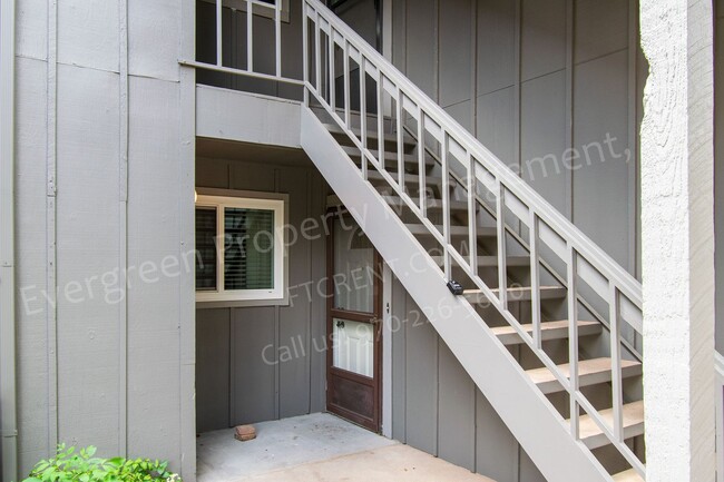 Foto del edificio - First floor condo in Midtown Fort Collins