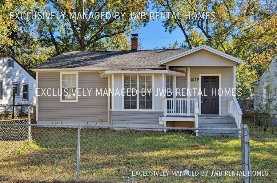 1039 Westbrook Cir E, Jacksonville, FL 32209 House for Rent in