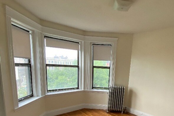 Estudio - 1152 Commonwealth Ave