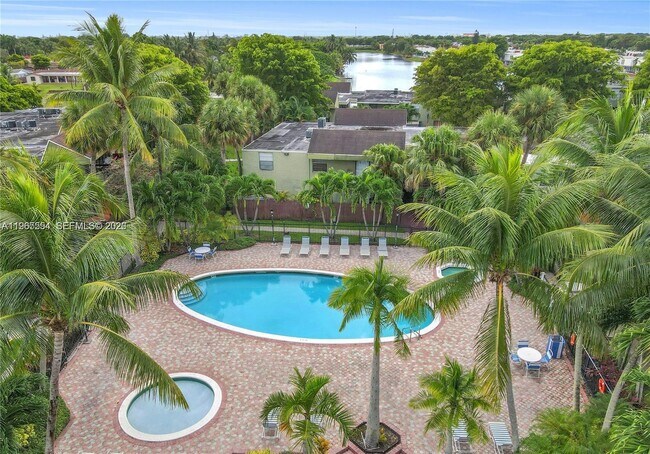 Foto del edificio - 8309 SW 142nd Ave