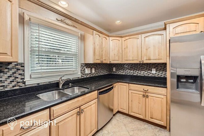 Building Photo - 7133 Starvalley Dr