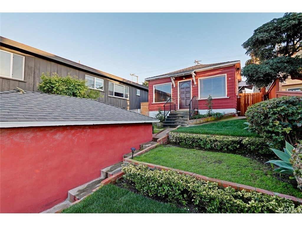 133 Houses Available for Rent in Manhattan Beach, CA