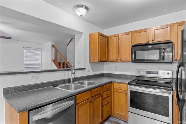 Building Photo - 615 Country Village Dr