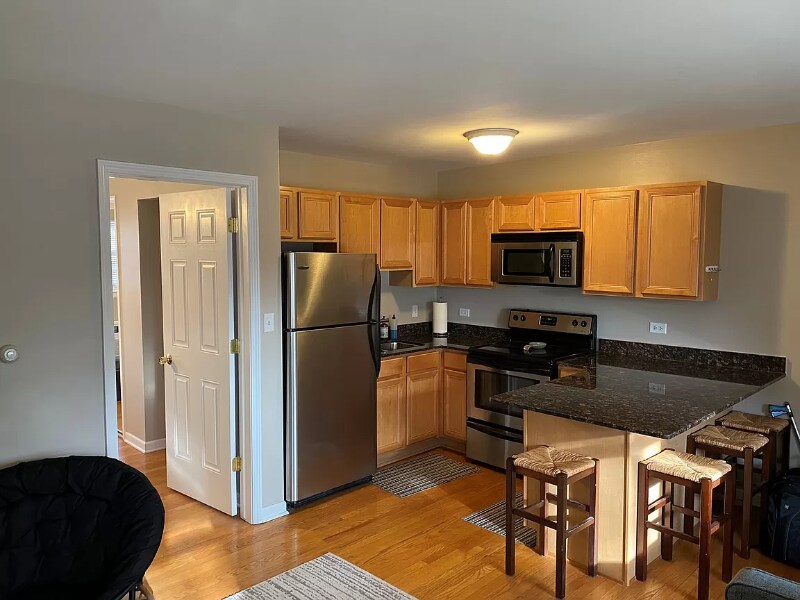 6244 N Harlem Ave Unit 4B, Chicago, IL 60631 Condo for Rent in