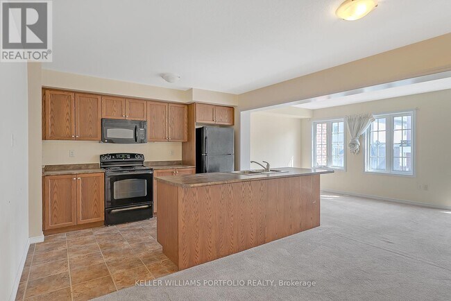 Photo du bâtiment - 7 Sirente Dr