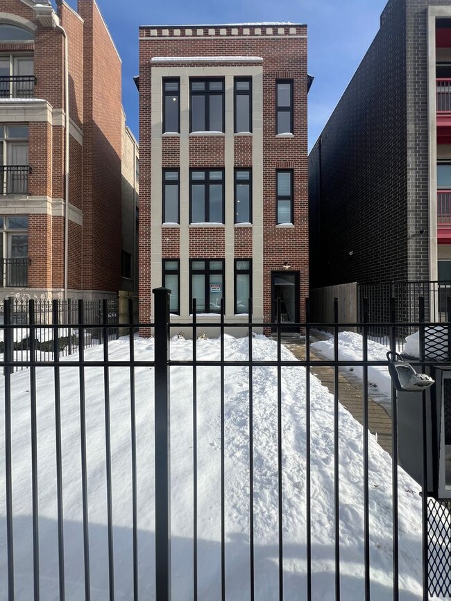 Foto del edificio - 4231 S Champlain Ave