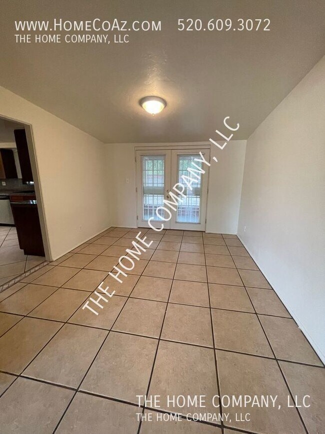 Foto del edificio - 800 N Alamo Ave