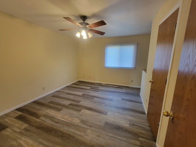 Building Photo - 8209 Willit St