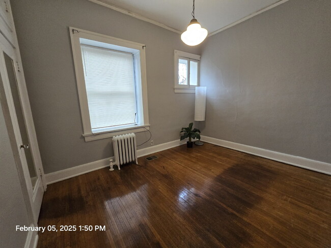 Foto del edificio - One Bedroom on Belmont Blvd!  Available fo...