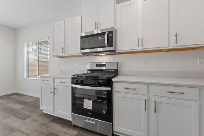 Building Photo - Brand New 3 Bedroom + Loft Home in Cadence...