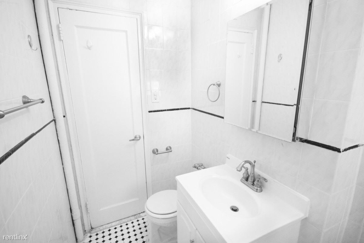 Foto del edificio - 245 E 11th St
