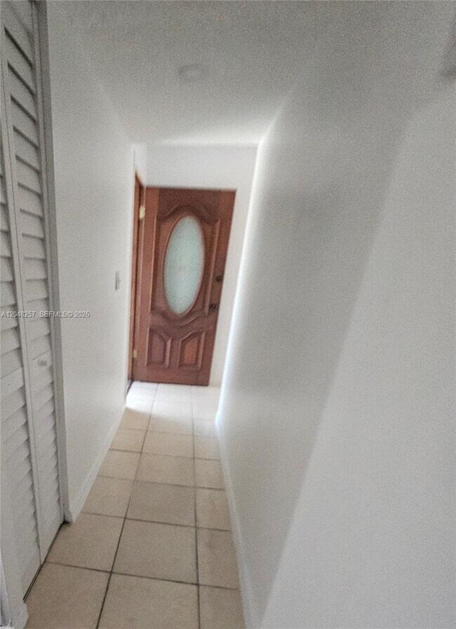 Foto del edificio - 3908 NW 213th St