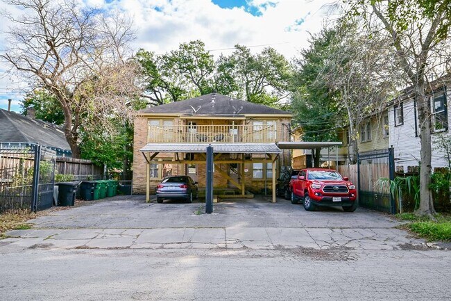 Building Photo - 4312 Roseland St