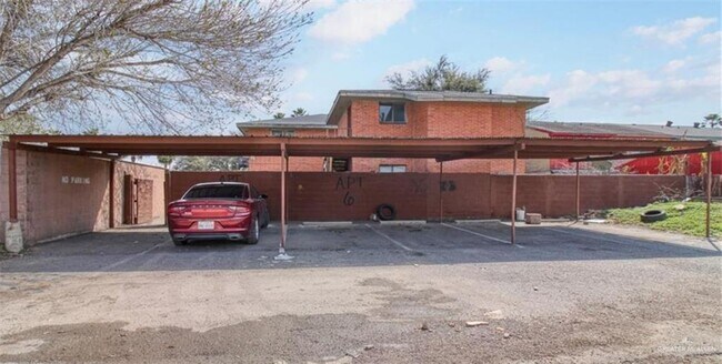 Building Photo - 3813 N 8th Ct