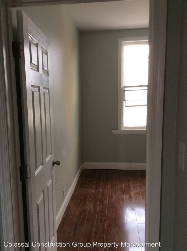 Foto del edificio - 1604 N Pulaski St