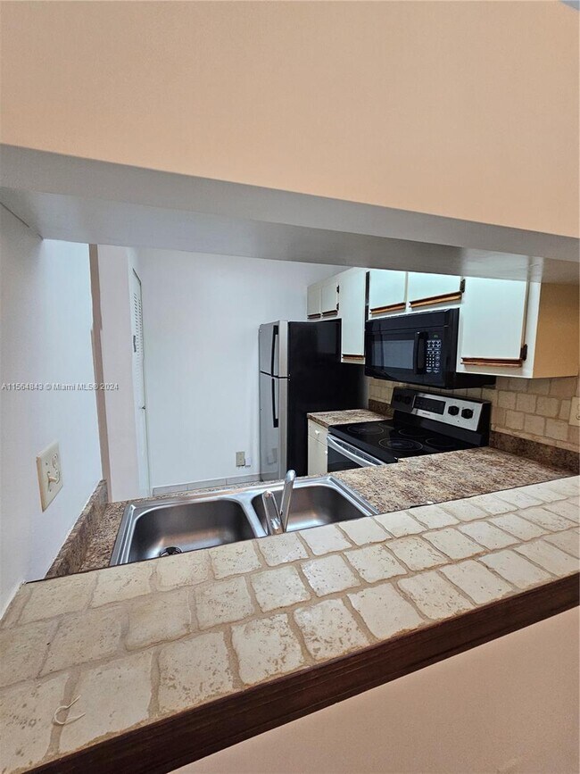 Foto del edificio - 14043 SW 91st Terrace