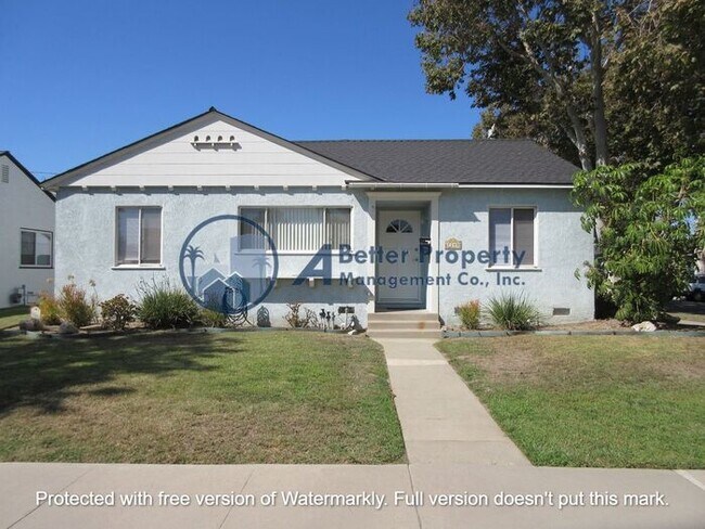 Building Photo - Upgraded 3 Bed 1 Bath HOUSE w/REFINISHED H...