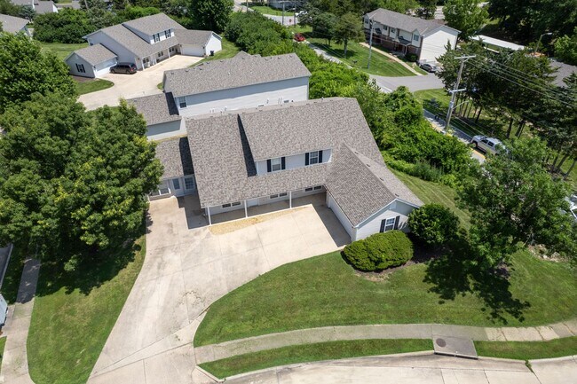 Foto del edificio - 1721-1723-1723 Juniper Dr