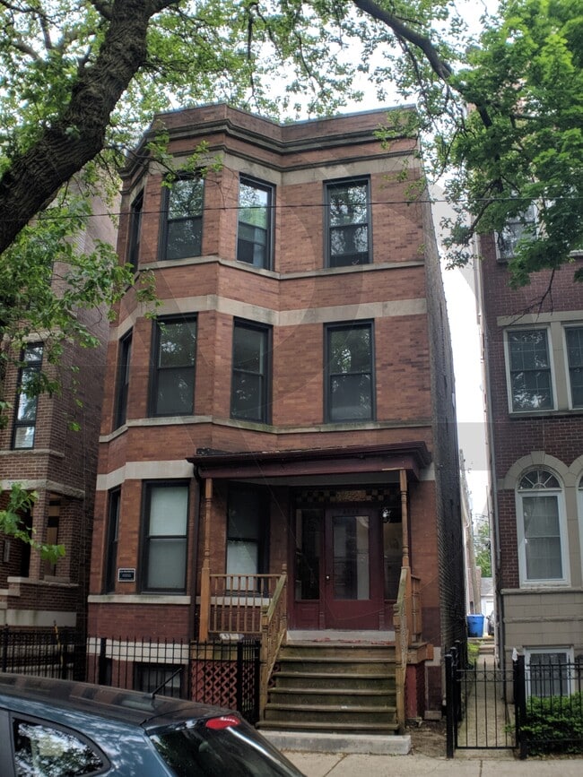 Building Photo - 2730 N Wayne Ave