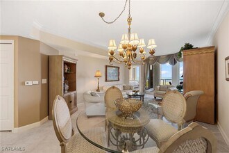 Building Photo - 7117 Pelican Bay Blvd