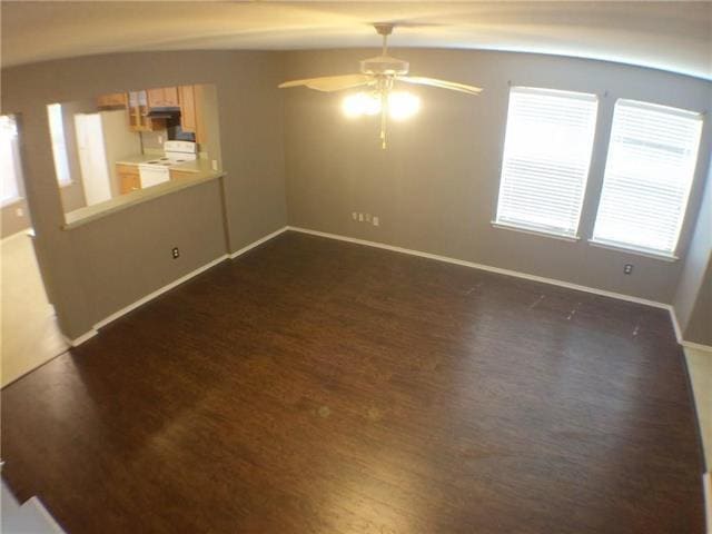 Building Photo - 2301 Kingsway Dr