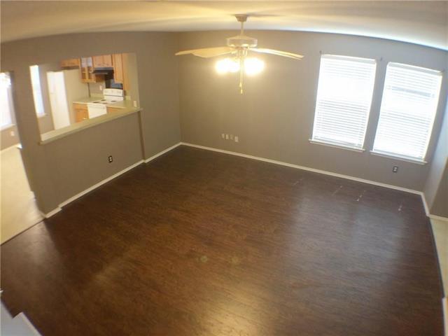 Foto del edificio - 2301 Kingsway Dr