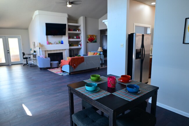 Foto del edificio - 7011 Beech Trail Dr