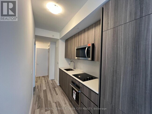 Photo du bâtiment - 15 Richardson St