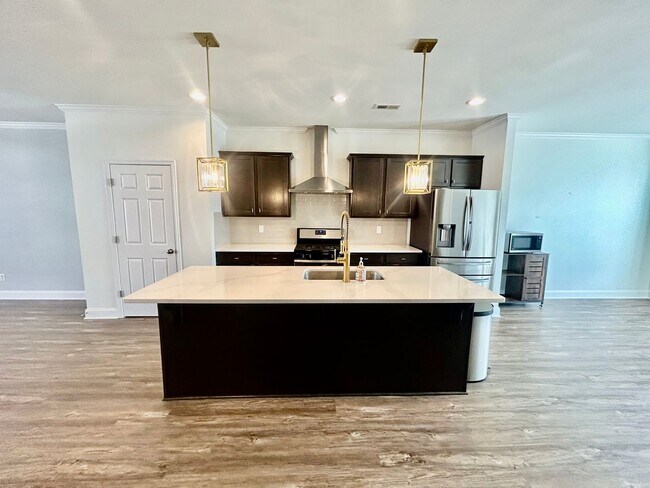 Building Photo - 14420 Michaux Village Dr