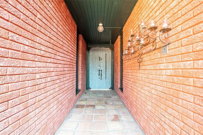 Foto del edificio - 1001 Bomar St