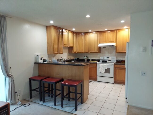 kitchen - 5118 Diamond Heights Blvd