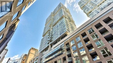 Building Photo - 199 Richmond St W