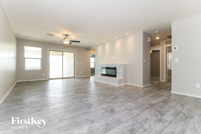 Building Photo - 12558 W Palmaire Ave