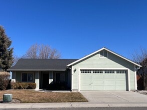 Building Photo - 1332 Windsor Dr