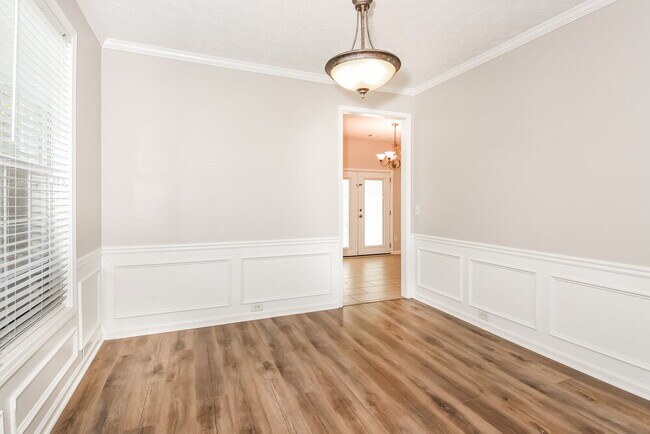 Foto del edificio - 134 Diamond Ridge Ave