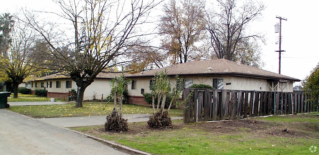 Primary Photo - Greenwood Park Duplexes