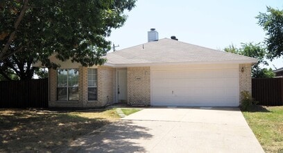 Building Photo - 1000 Waterview Dr