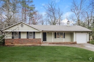 Building Photo - 1928 Leatherleaf Dr SW