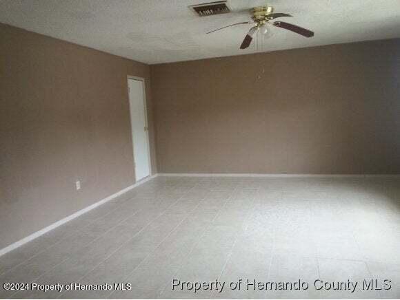 Foto del edificio - 27334 Dale Ave