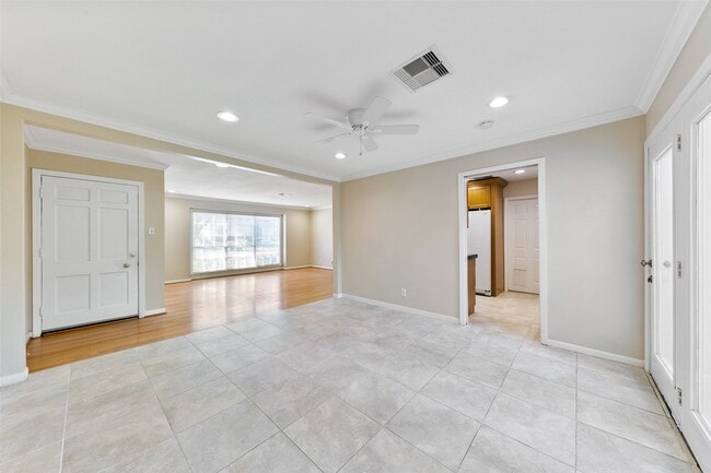 Building Photo - 5422 Schumacher Ln